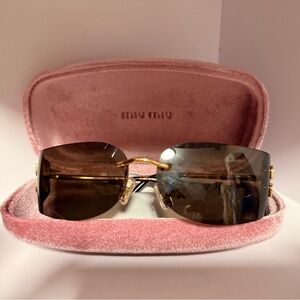 Miu Miu Gold-Trim Brown Gradient Rimless Sunglasses with Pink Velvet Case